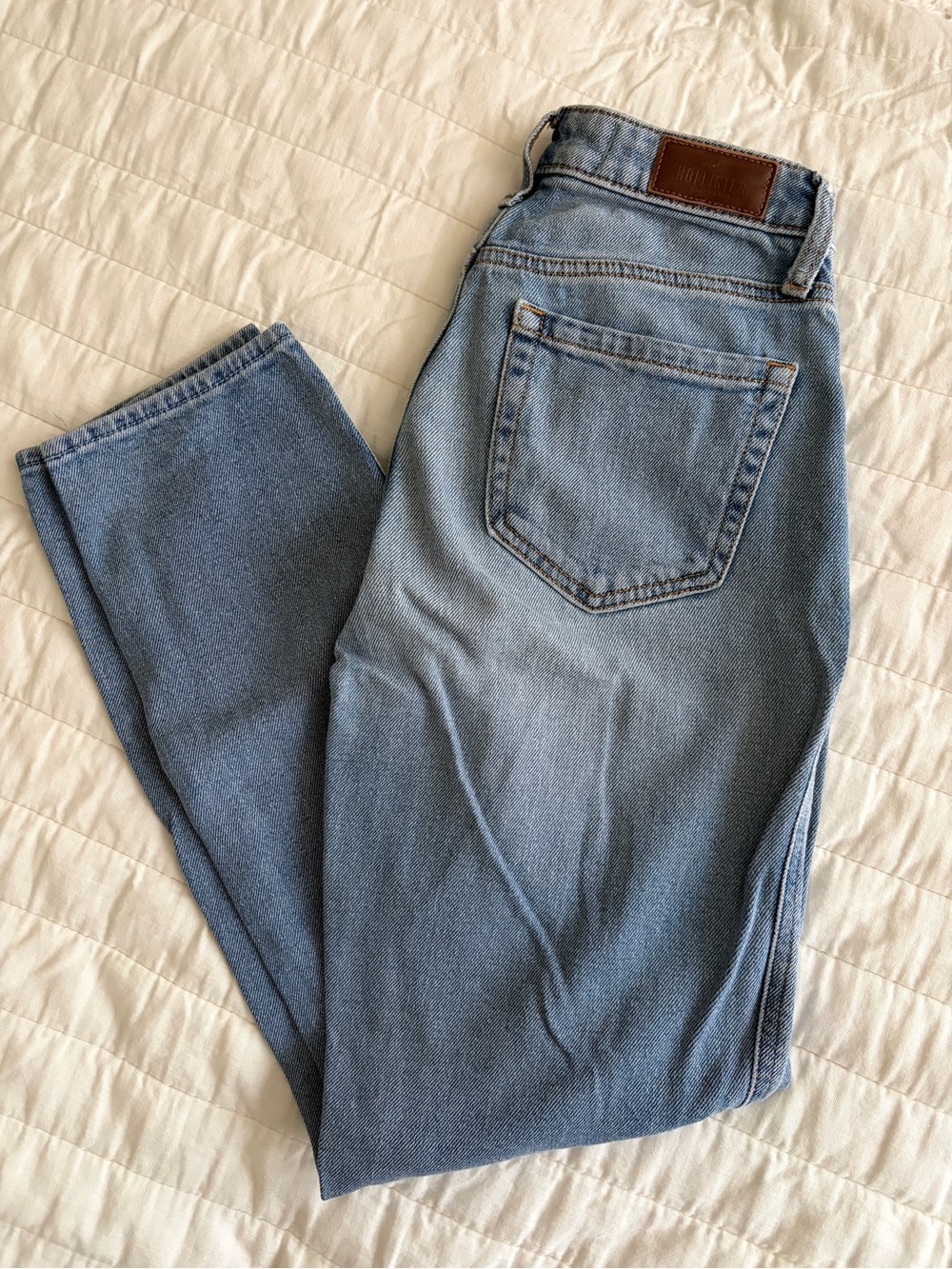 Hollister Light Blue High-Rise Mom Jeans